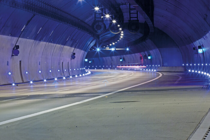 Los t&uacute;neles son parte del alumbrado p&uacute;blico