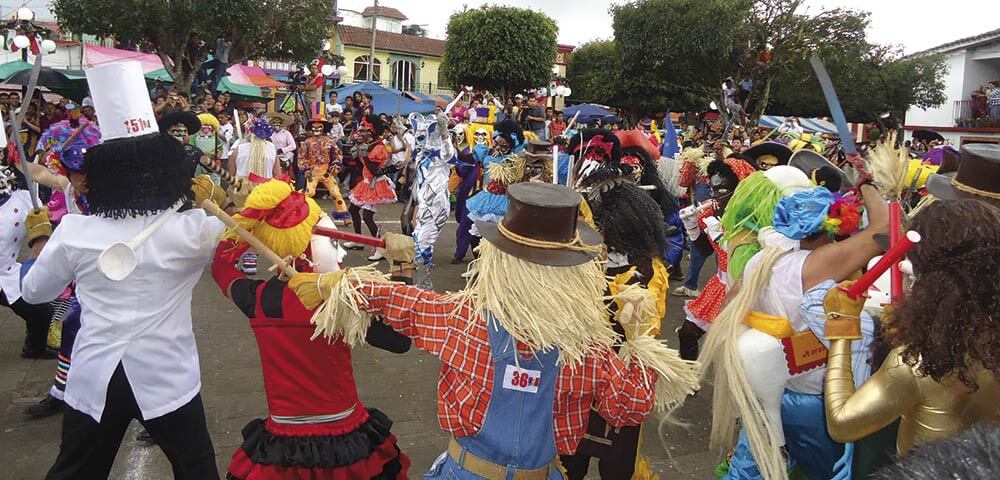Naolinco Veracruz fiesta danza y combate por San Mateo